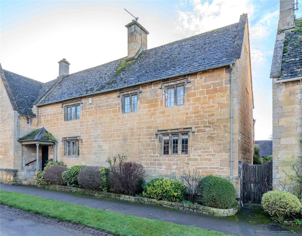 4 bed semi-detached house for saleHigh Street, Stanton, Worcestershire WR12
