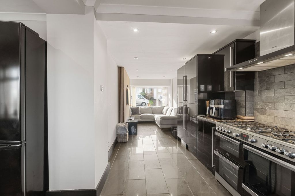 Additional image 10 of 4 bed detached house for saleLong Ridge, Brighouse HD6