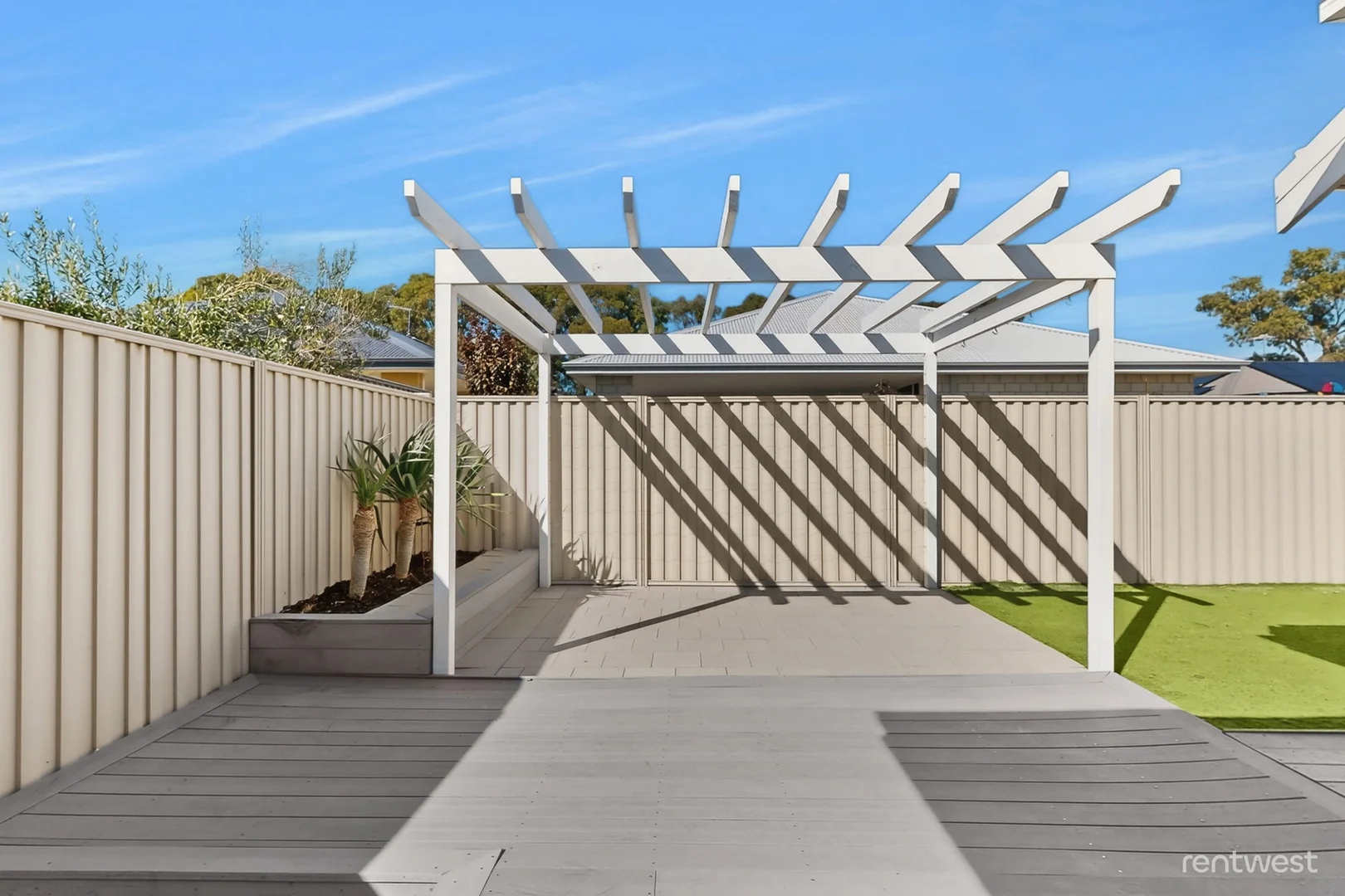 Additional image 4 of 48 Sorrento Turn, Secret Harbour WA 6173