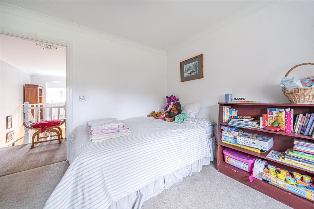 Additional image 21 of 5 bed detached house for saleNewmans Close, Broadstairs CT10