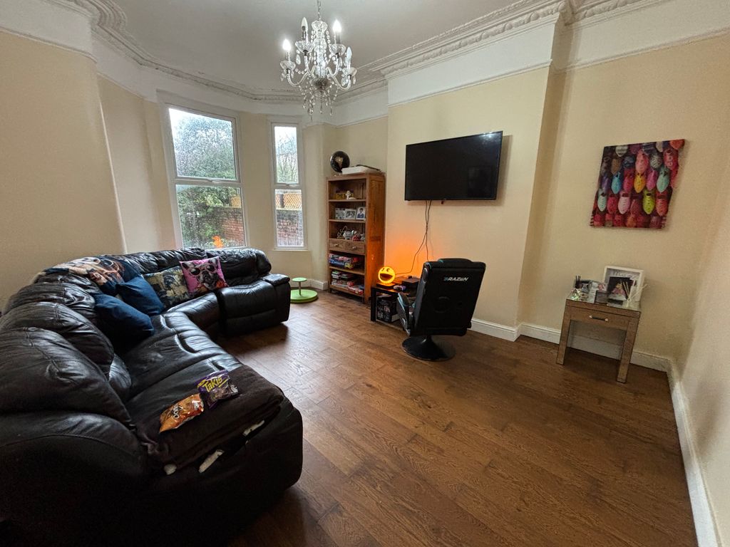 Additional image 7 of 7 bed semi-detached house for saleOxford Avenue, Bootle L20