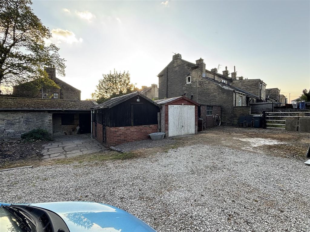 Additional image 48 of 5 bed detached house for saleNew Houses, Back Lyon Street, Queensbury BD13
