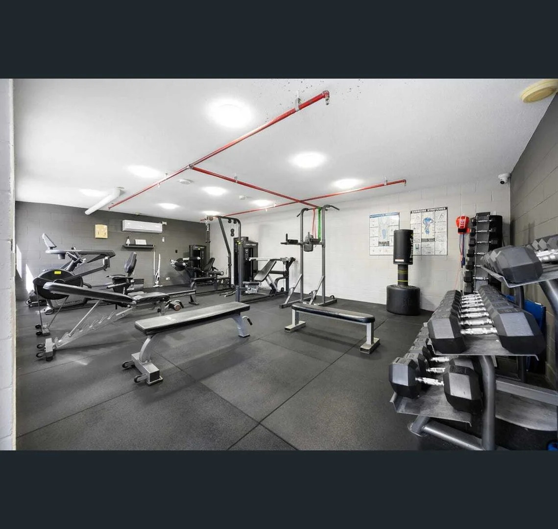 Additional image 4 of 4 33 Clark Street, Biggera Waters, Biggera Waters QLD 4216