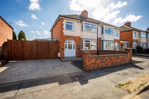 Hill Rise, Birstall LE4
