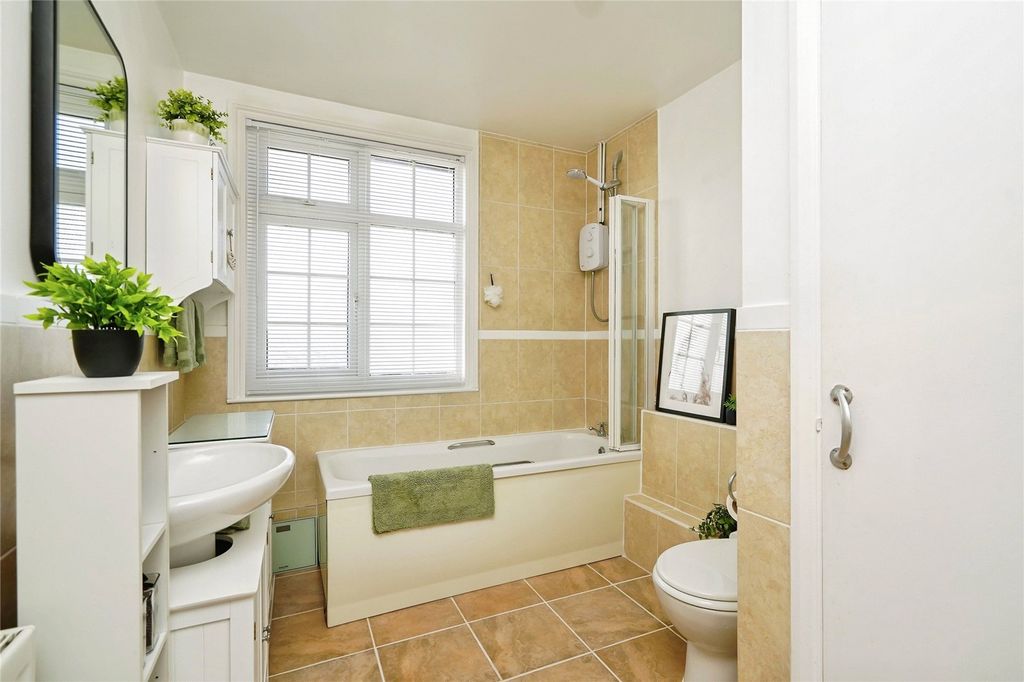 Additional image 20 of 2 bed terraced house for saleManor Road, Brackley, Northamptonshire NN13