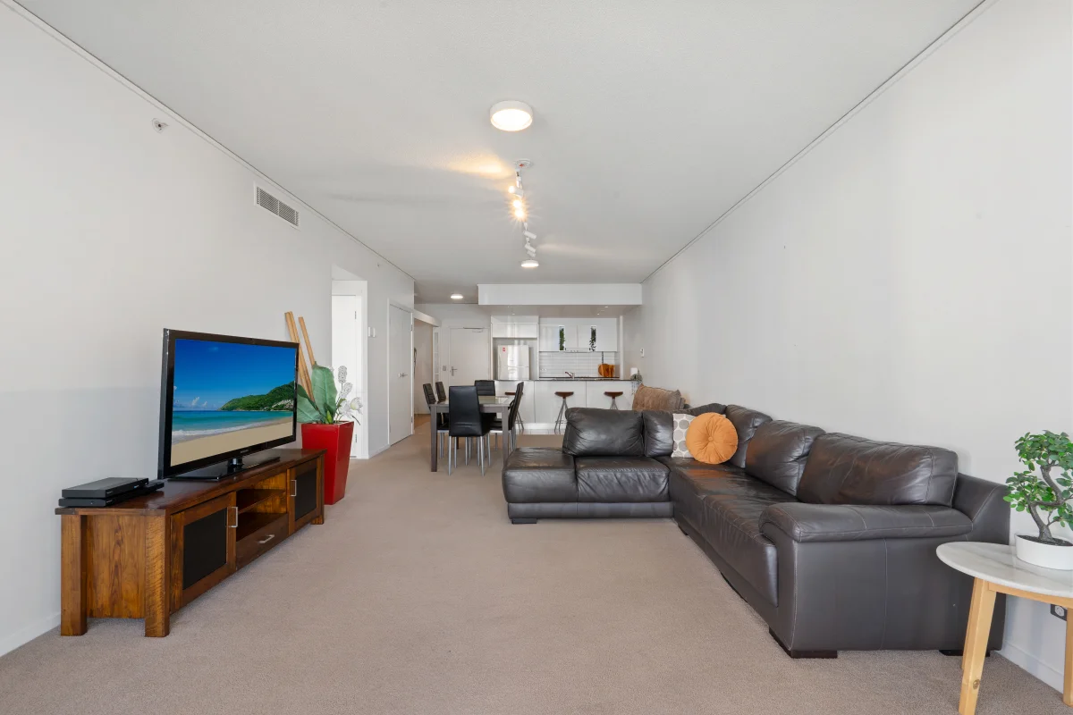 1404/22 Surf Parade, Broadbeach QLD 4218 photo 5