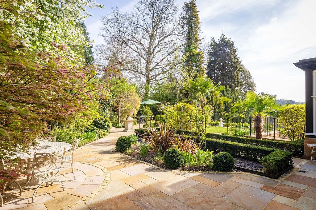 Additional image 21 of 3 bed flat for saleSnowdenham Hall, Snowdenham Lane Bramley, Guildford GU5