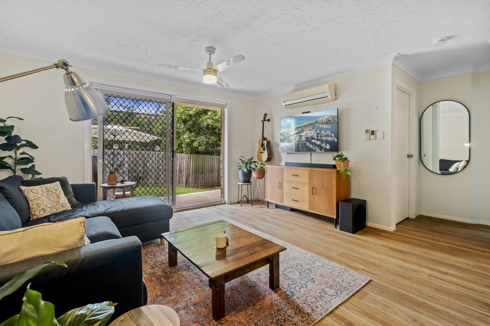 2/65 Real Street, Annerley QLD 4103 photo 2