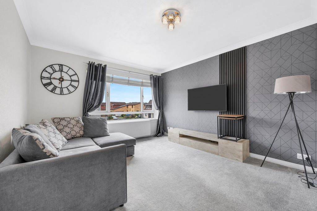 Additional image 2 of 2 bed flat for saleGlenavon Drive, Cairneyhill, Dunfermline KY12