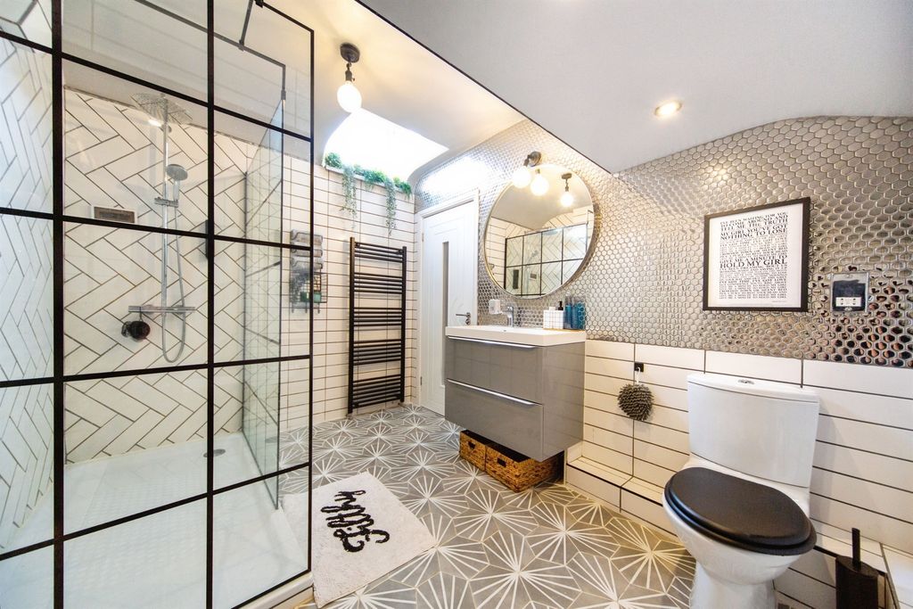 Additional image 17 of 4 bed maisonette for saleFulwood Park, Liverpool L17