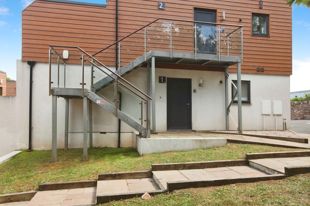 Additional image 17 of 2 bed flat for saleFishcombe Road, Brixham TQ5