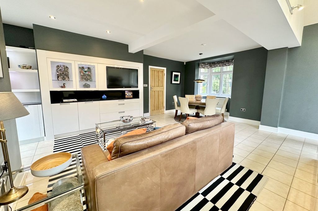 Additional image 13 of 3 bed detached house for saleEast Avenue, Talbot Woods, Bournemouth BH3