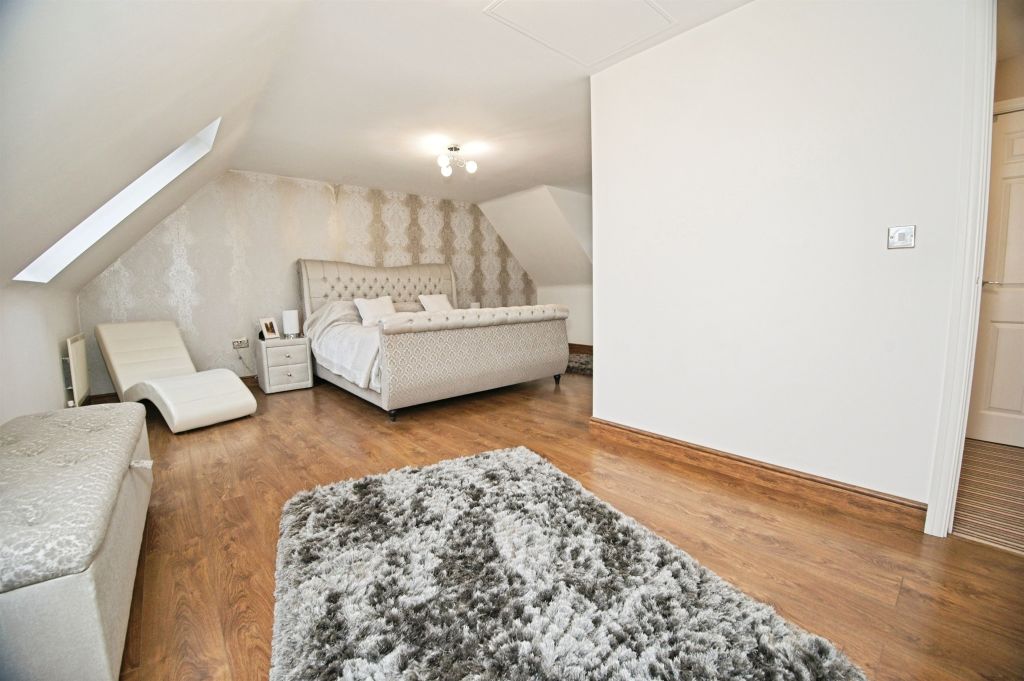 Additional image 9 of 5 bed detached house for saleBryn Dryslwyn, Bridgend CF31