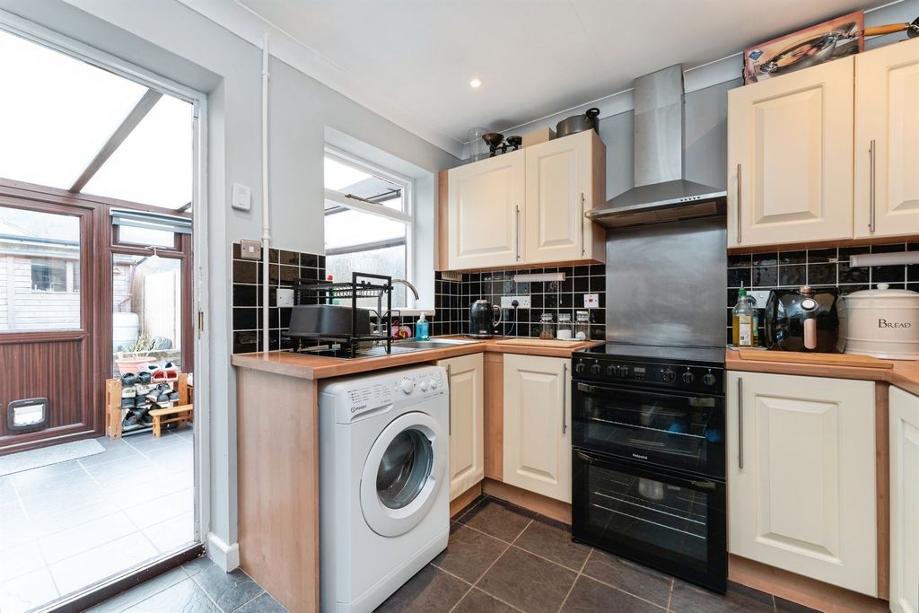 Additional image 3 of 2 bed terraced bungalow for saleRowan Drive, Brandon IP27