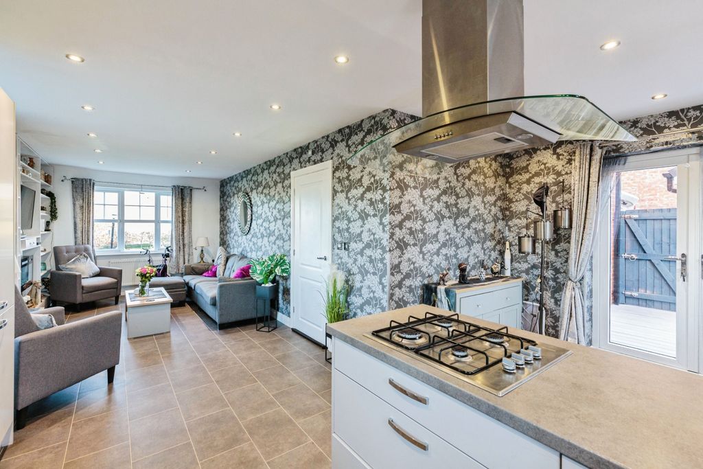 Additional image 6 of 4 bed detached house for saleLovejoy Close, Blackpool FY4