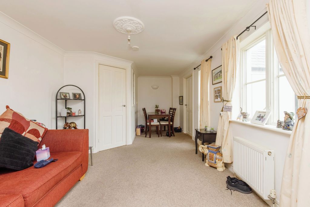 Additional image 6 of 3 bed flat for saleRoyffe Way, Bodmin, Cornwall PL31