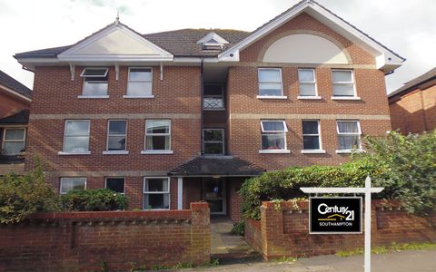 |Ref: R152915|, Farringdon House, Westridge Road, Southampton SO17, Studio to rent
