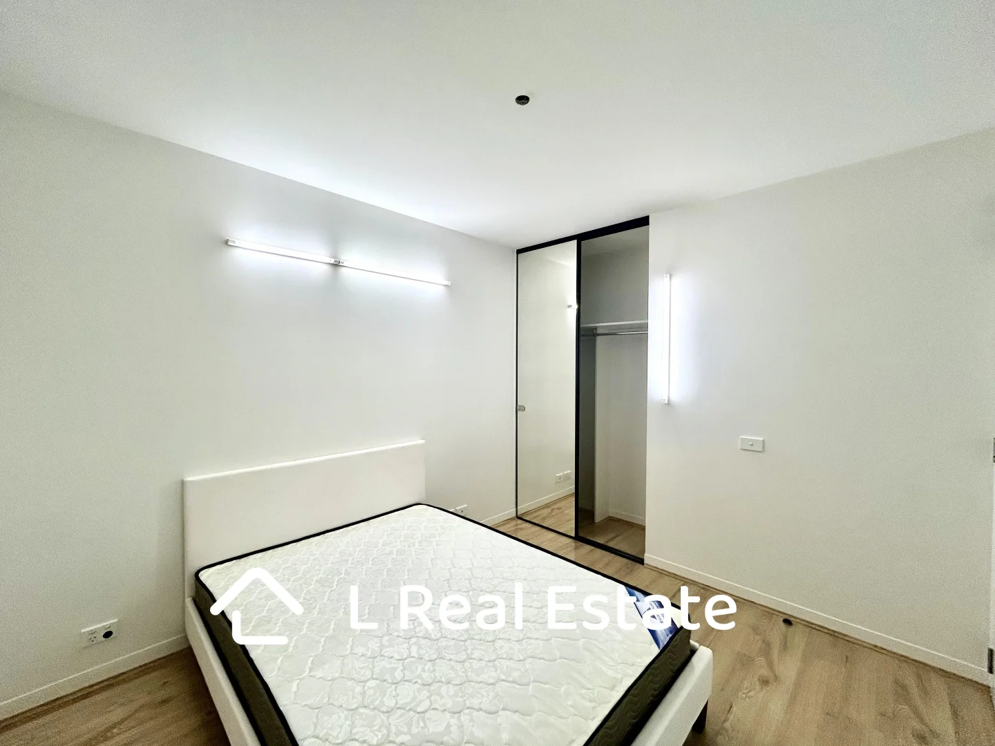 Additional image 4 of 3305/31 Abeckett Street, Melbourne VIC 3000