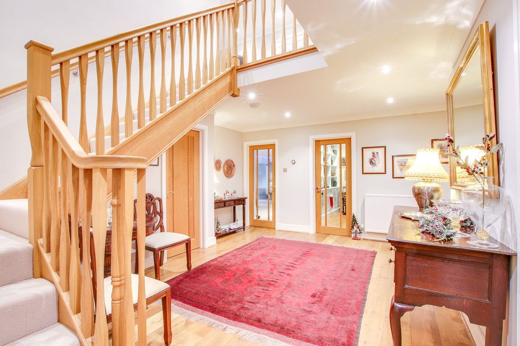Additional image 10 of 5 bed detached house for saleArmstrong Road, Brockenhurst SO42