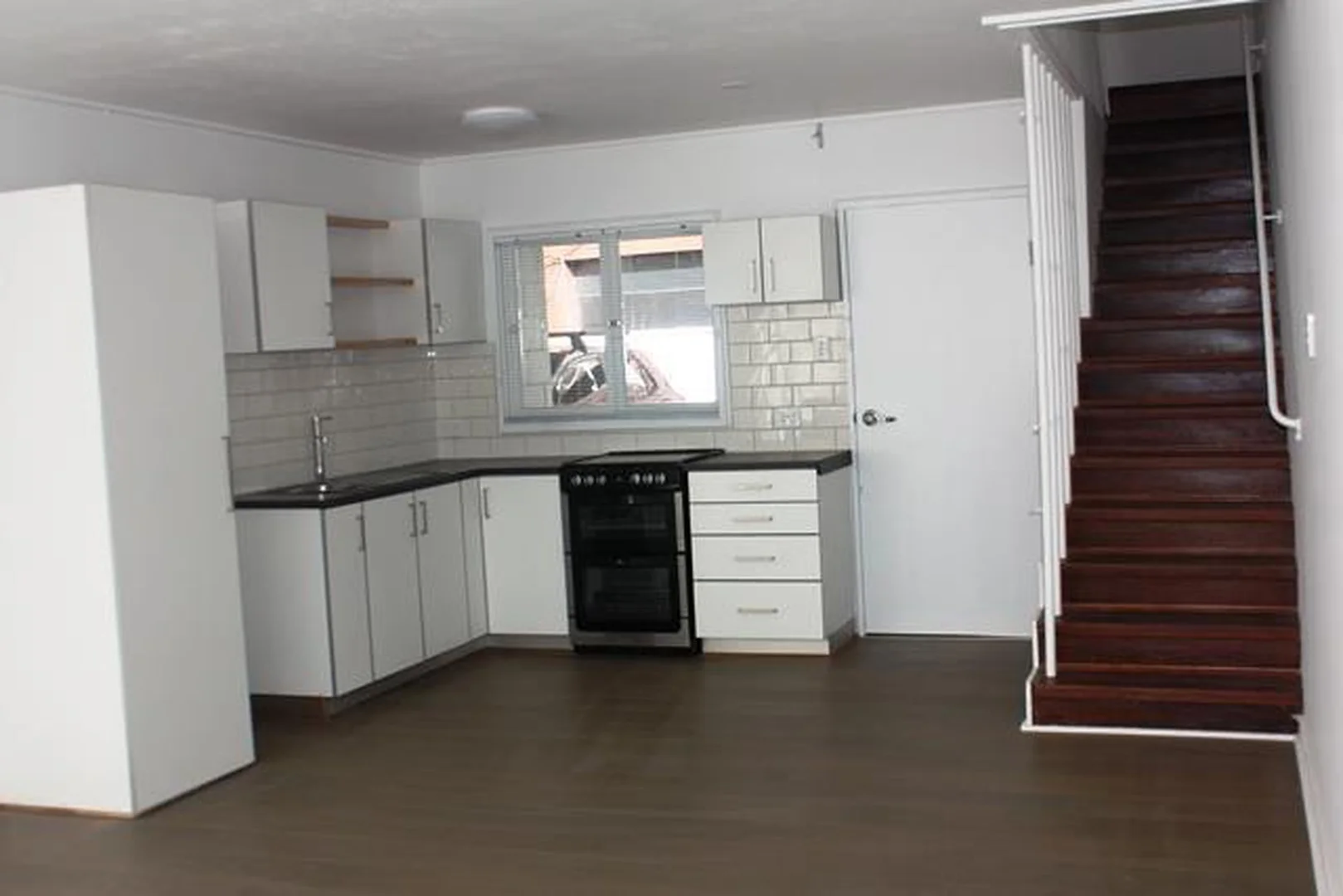 Additional image 2 of 2/30 Old Burleigh Road, Surfers Paradise QLD 4217