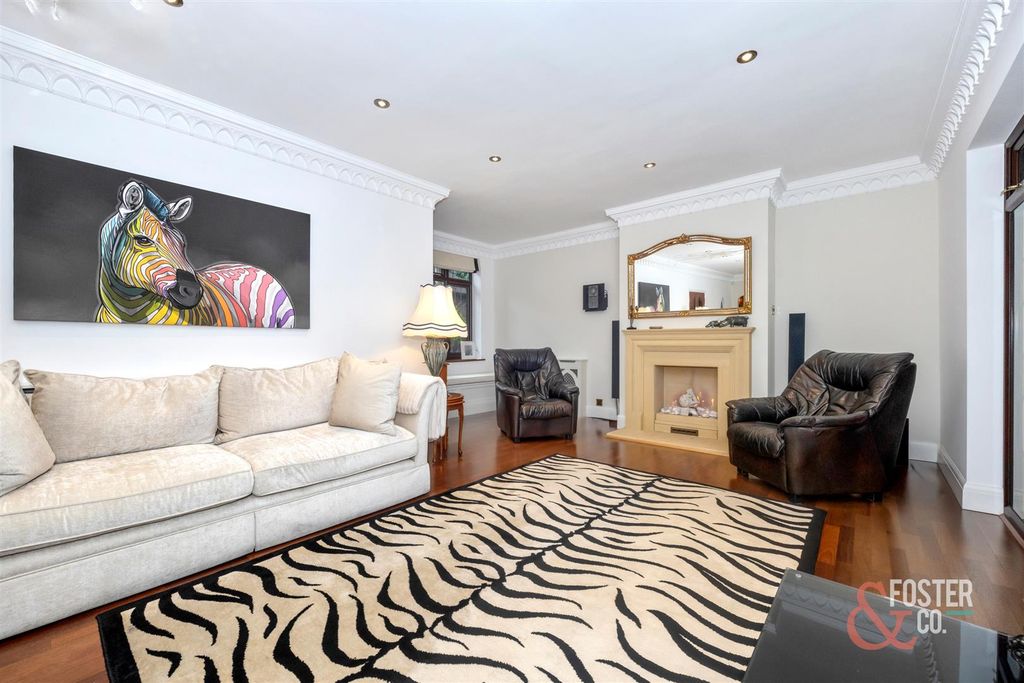 Additional image 9 of 5 bed detached house for saleSurrenden Crescent, Brighton BN1