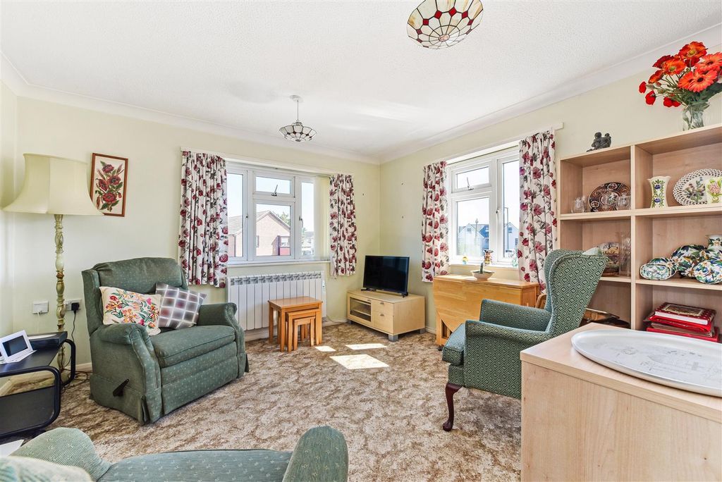 Additional image 4 of 1 bed flat for saleWindmill Court, East Wittering, Chichester PO20