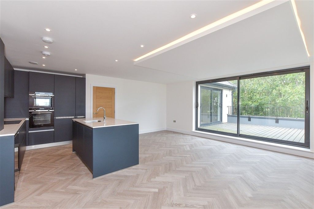 Additional image 2 of 2 bed flat for saleConvent Road, Broadstairs, Kent CT10