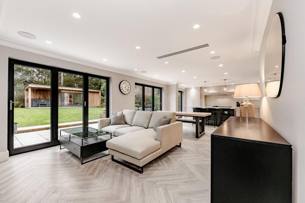 Additional image 9 of 4 bed detached house for saleLongaford Way, Hutton Mount, Brentwood CM13