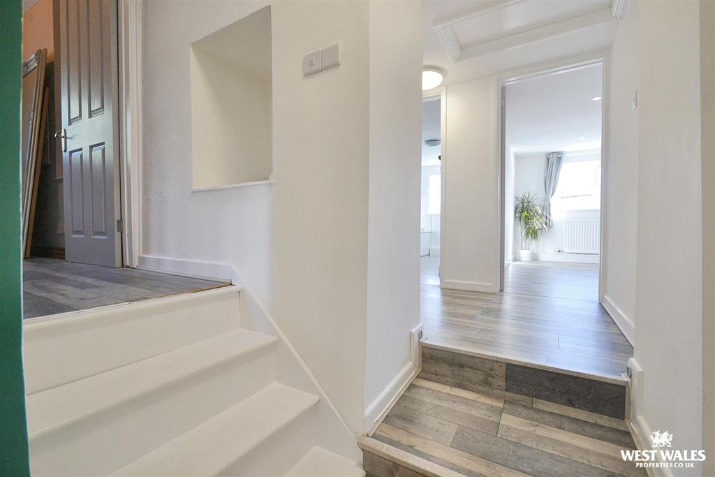 Additional image 12 of 4 bed detached house for saleAbercych, Boncath SA37