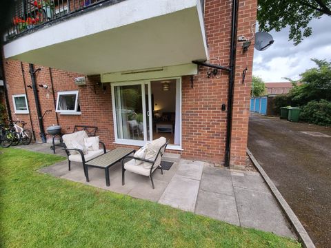 Mosslea Park, Liverpool L18