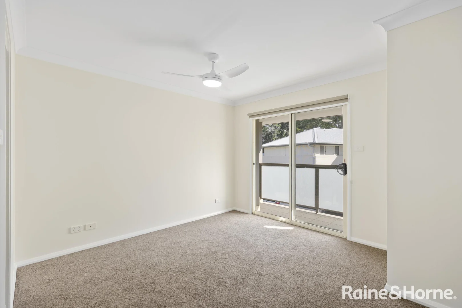 Additional image 6 of 11/5a Burgin Close, Berkeley Vale NSW 2261