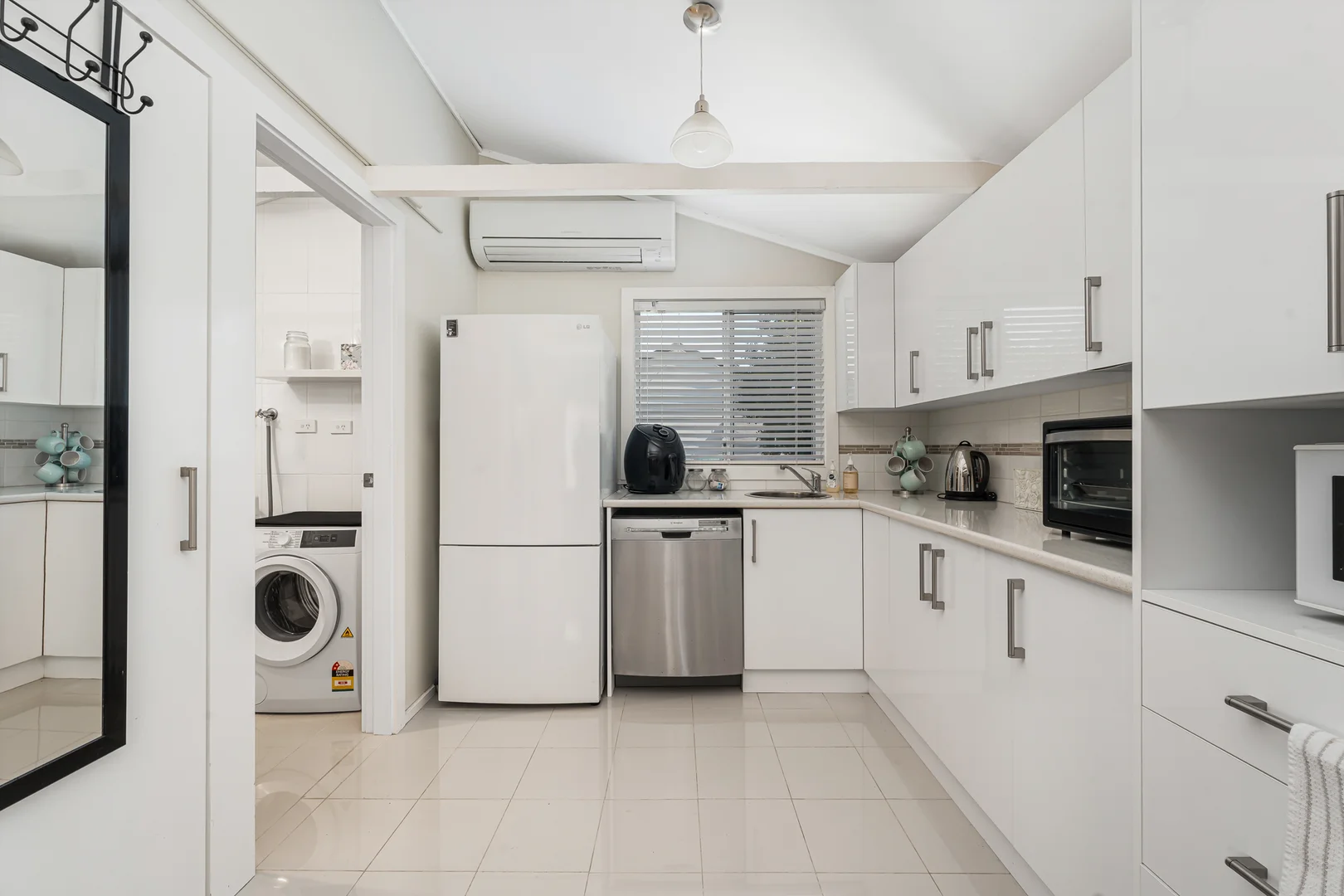 Additional image 11 of 40 Venn Avenue, Lalor Park NSW 2147