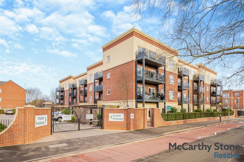 1 bed flat for saleBilberry Place, Recreation Road, Bromsgrove B61