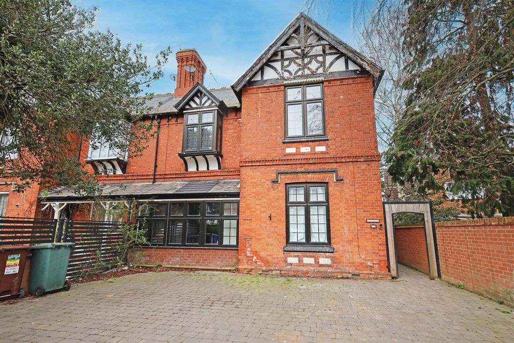 3 bed detached house for saleSleaford Road PE21