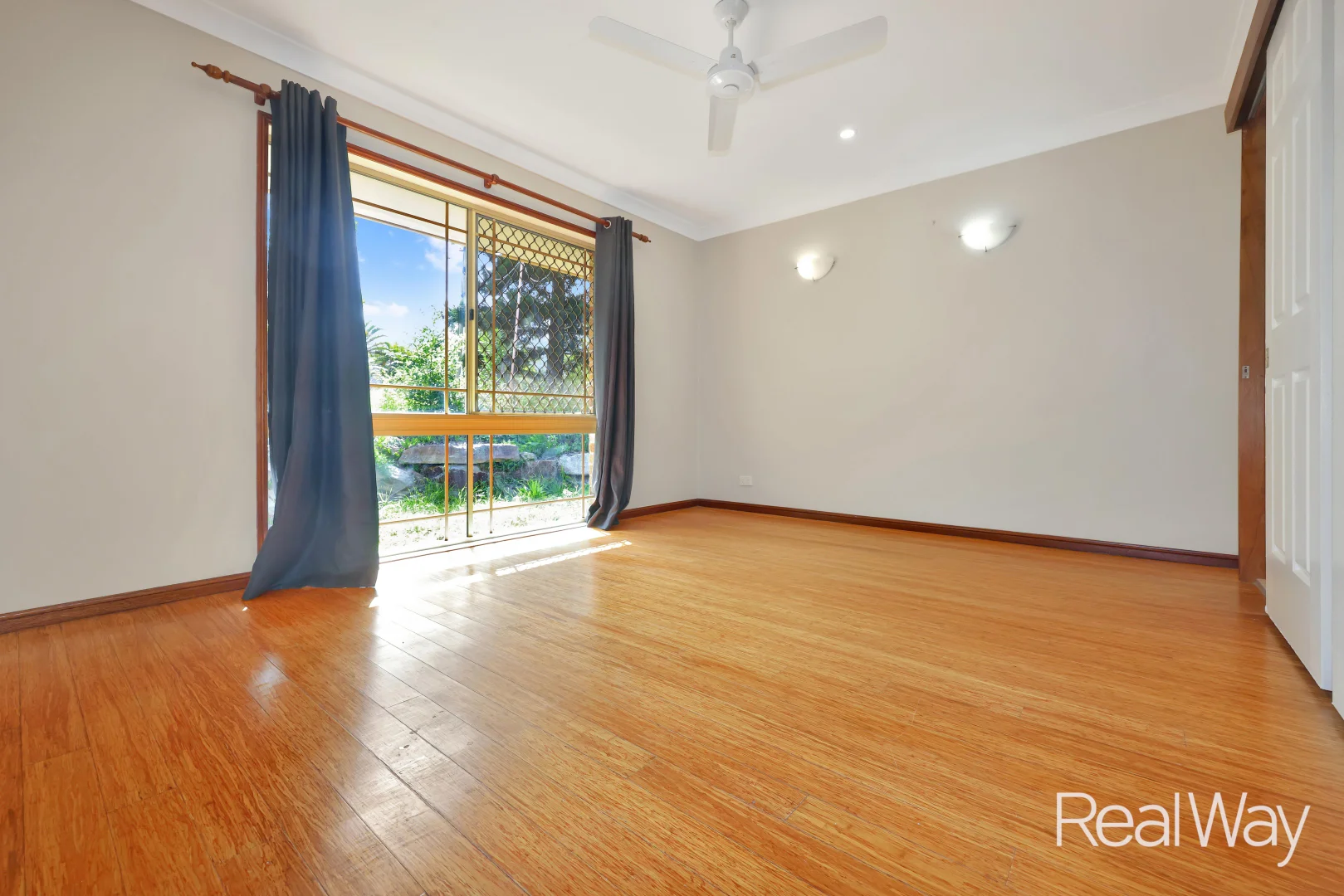 Additional image 8 of 61-63 Boscawan Cres, Bellbird Park QLD 4300
