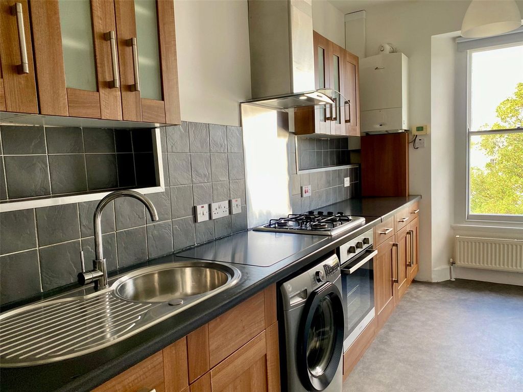 Additional image 4 of 5 bed flat for saleHanbury Road, Clifton, Bristol BS8