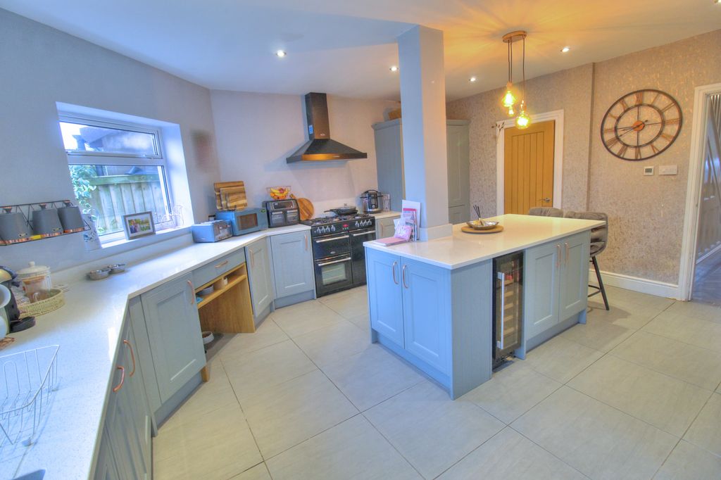 Additional image 9 of 3 bed detached house for saleAmblecote Road, Brierley Hill DY5