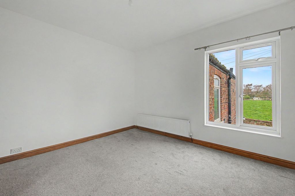 Additional image 6 of 1 bed flat for saleSpilsby Road, Boston PE21