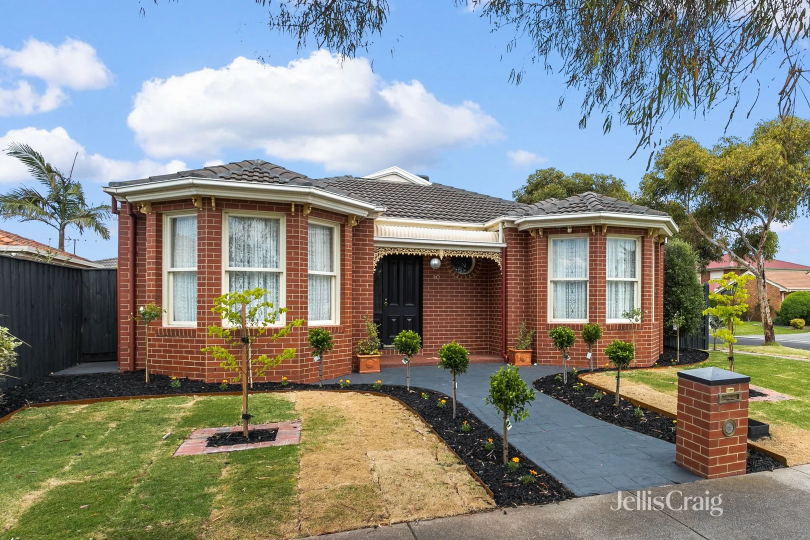 10 Truganina Avenue, Seabrook VIC 3028