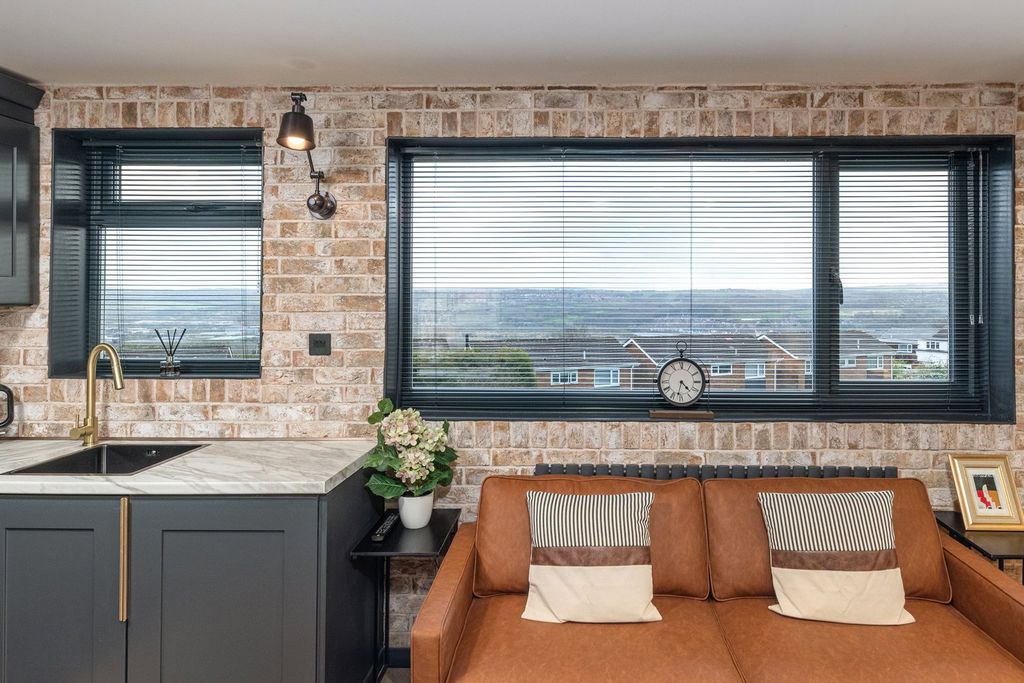 Additional image 7 of 2 bed flat for saleAldeburgh Avenue, Newcastle Upon Tyne, Tyne And Wear NE15