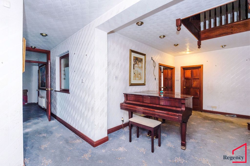 Additional image 7 of 6 bed detached house for saleVictoria Road, Heaton, Bolton BL1