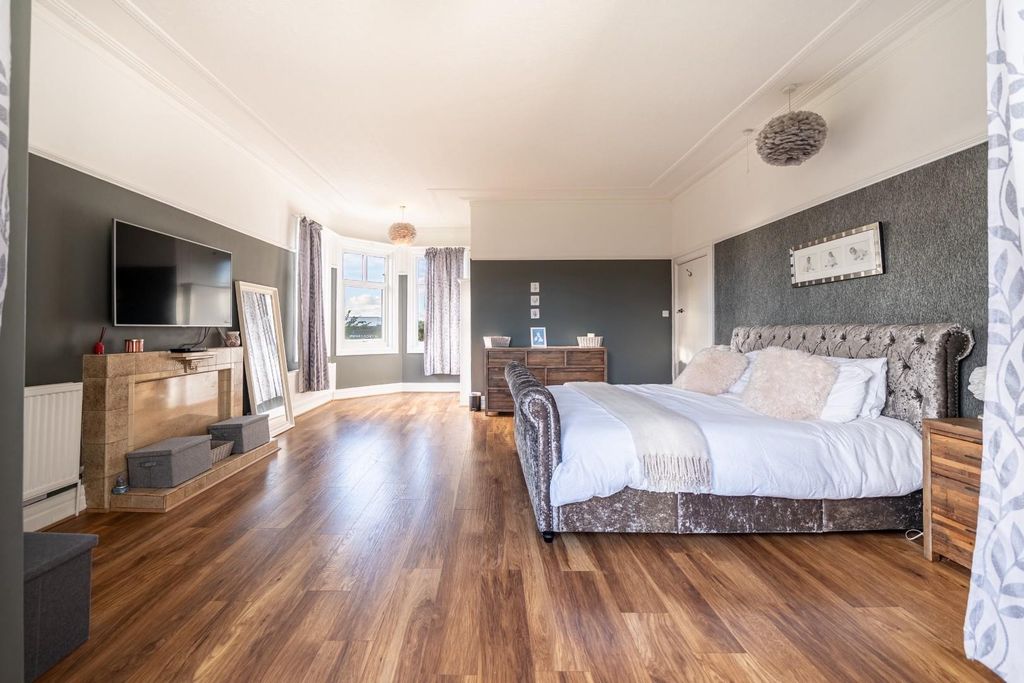 Additional image 16 of 6 bed detached house for saleKingsgate, Bridlington YO15