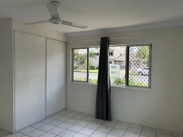 1/65 Digger Street, Cairns QLD 4870 photo 4