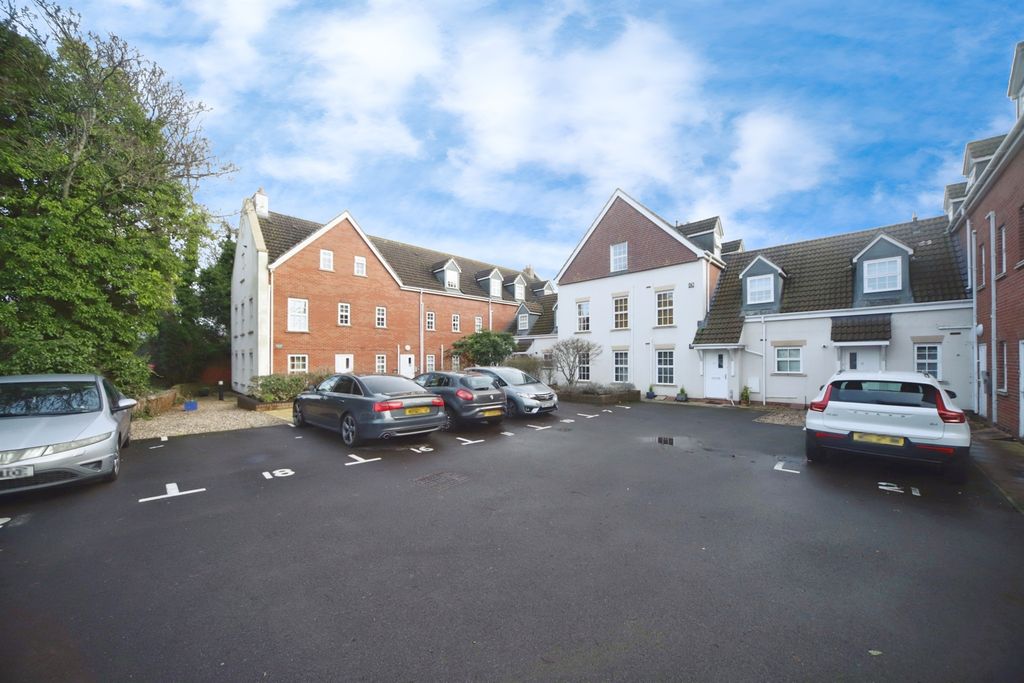 Additional image 12 of 1 bed flat for saleHorsepond Lane, Bridgwater TA6