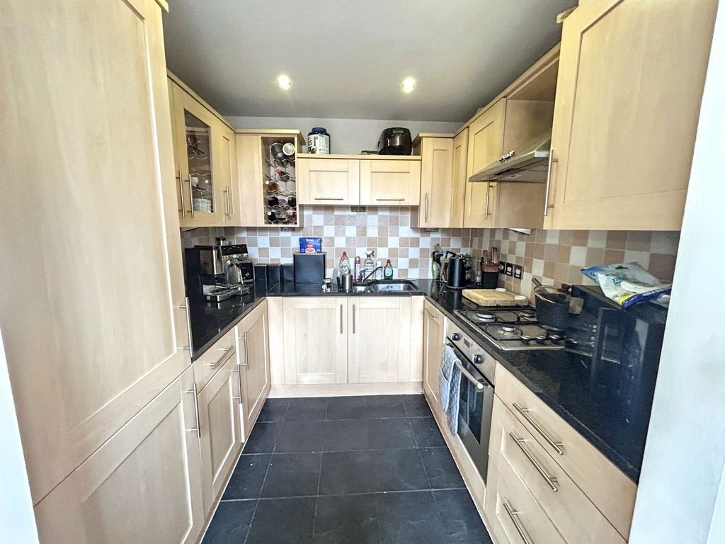 Additional image 3 of 2 bed flat for saleNunn Gardens, Fellside Road, Whickham, Newcastle Upon Tyne NE16
