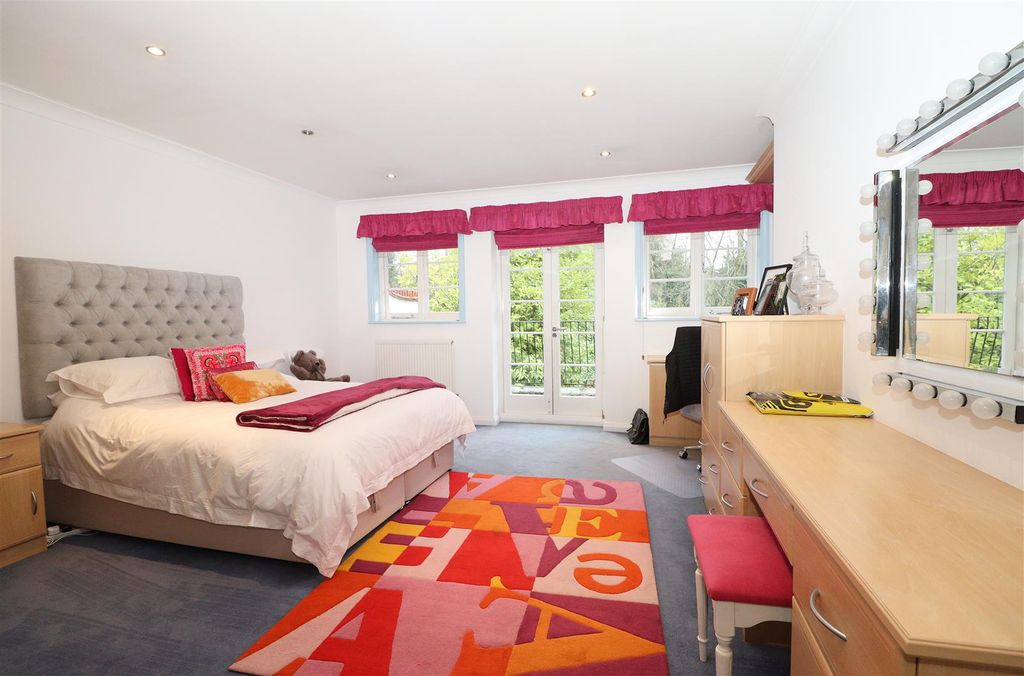 Additional image 30 of 5 bed detached house for saleBarham Avenue, Elstree, Borehamwood WD6