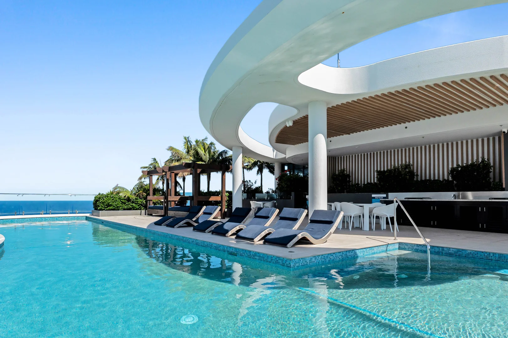 801/28 Second Ave, Broadbeach QLD 4218