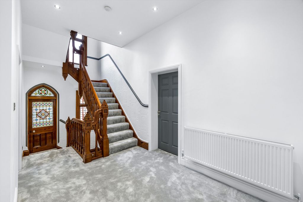 Additional image 11 of 7 bed detached house for saleRussell Road, Moseley, Birmingham B13