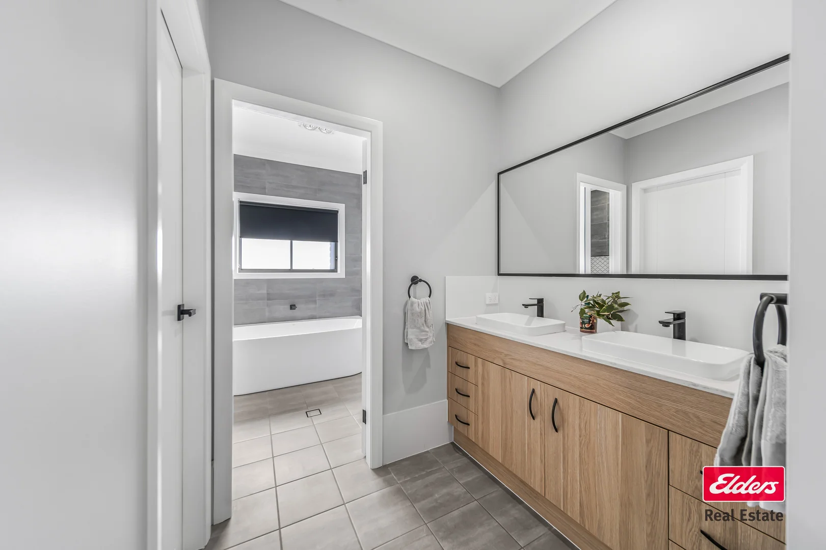 Additional image 14 of 61 Waterway Crescent, Dubbo NSW 2830