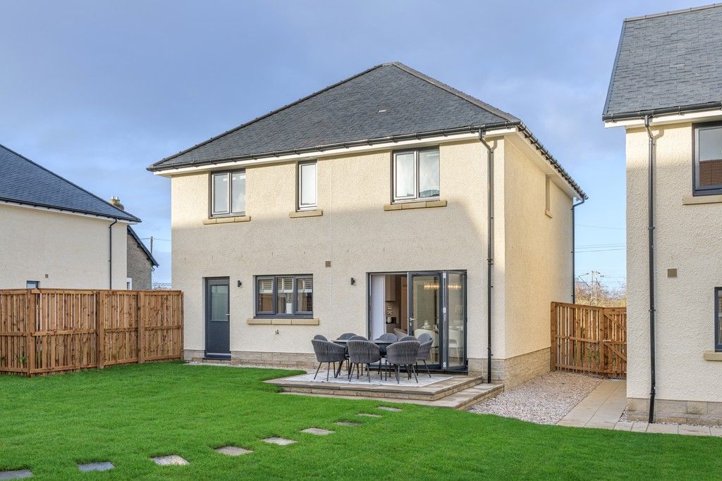 Additional image 5 of 4 bed detached house for saleMillerhill EH22